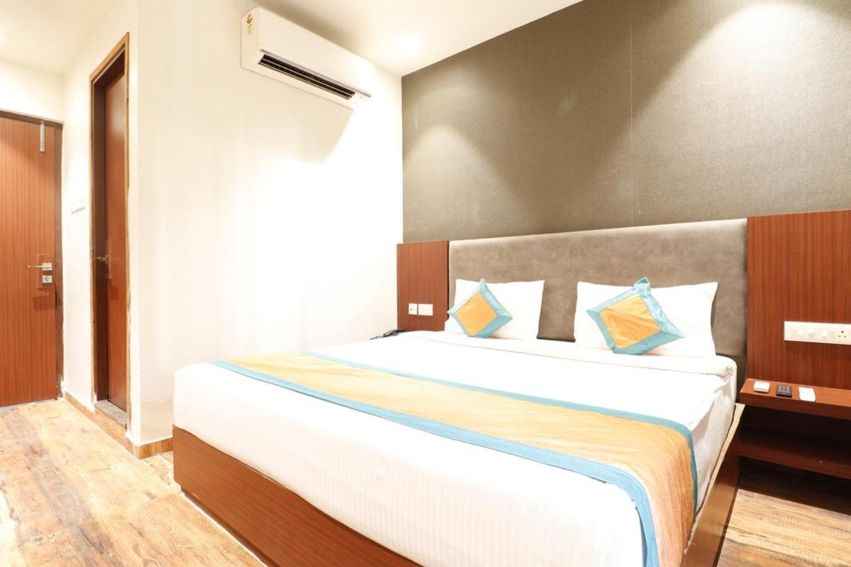 Hotel Yatri Nagpur Dış mekan fotoğraf